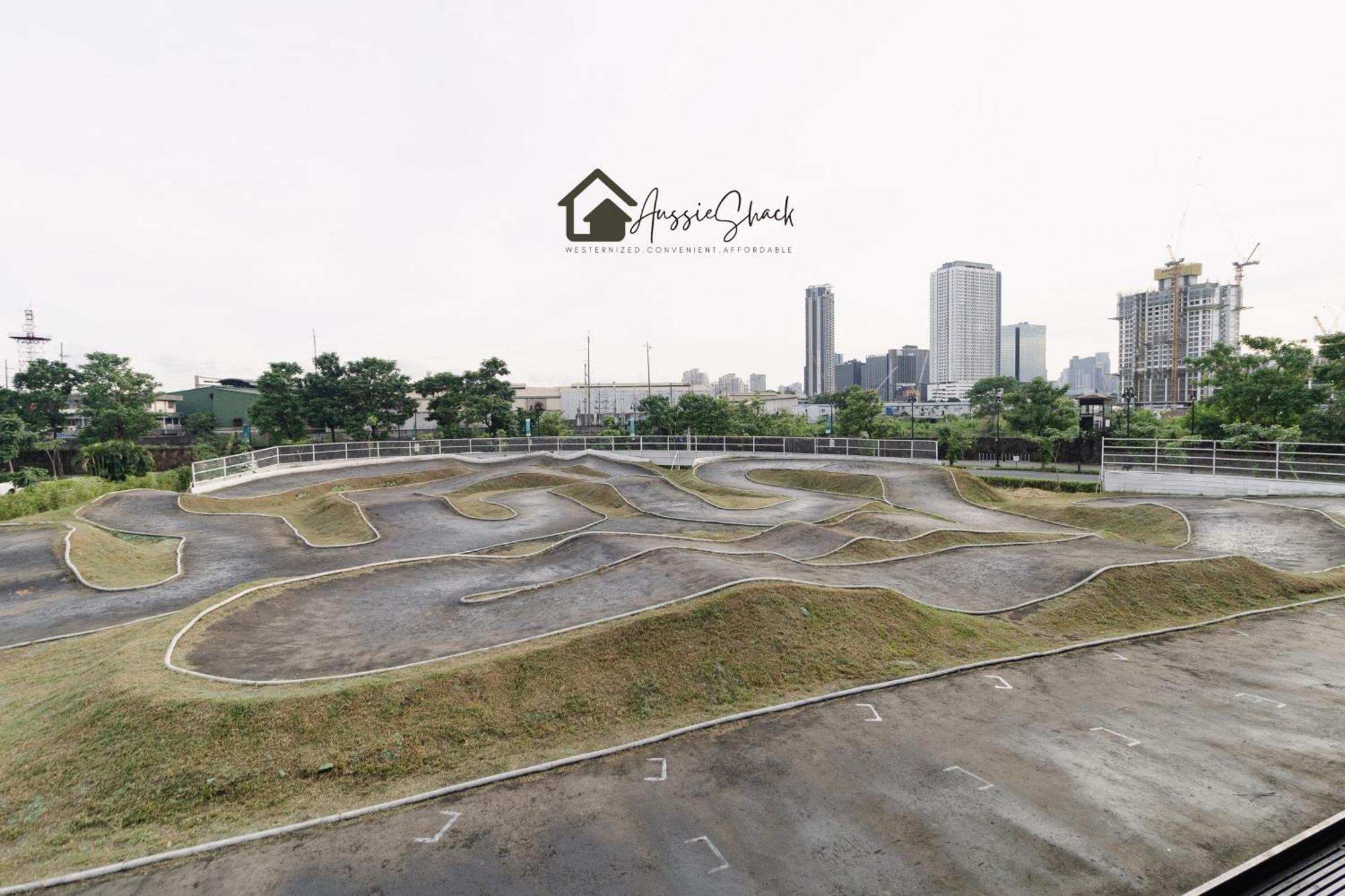 Aussie Shack - 2Br Modern Condo With Skyline View Manila Bagian luar foto