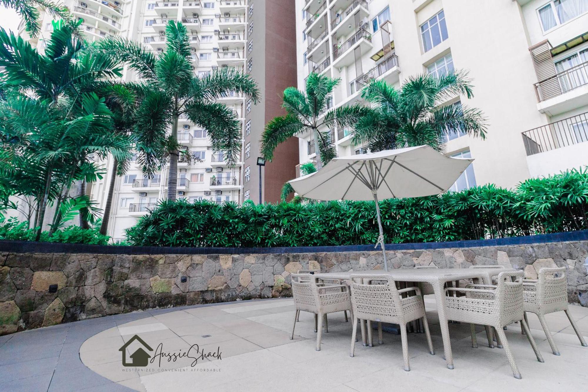 Aussie Shack - 2Br Modern Condo With Skyline View Manila Bagian luar foto